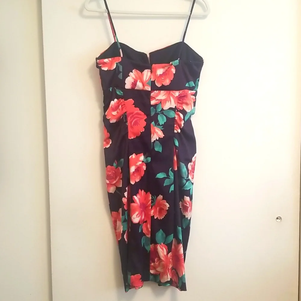 Tahari Arthur S. Levine Rosr Dress - Picture 2 of 7